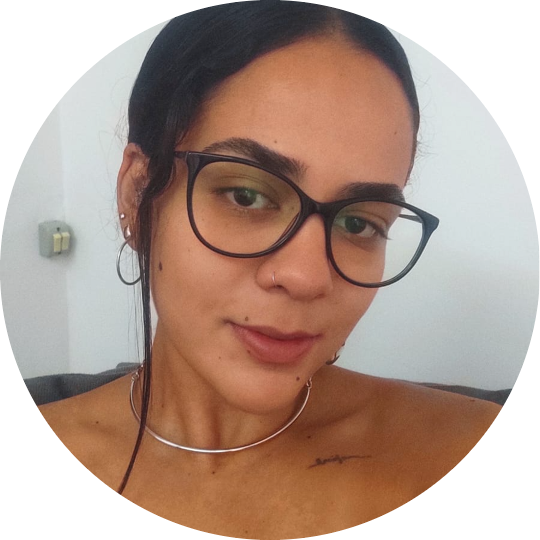 Izabela de Almeida da Silva Pereira 